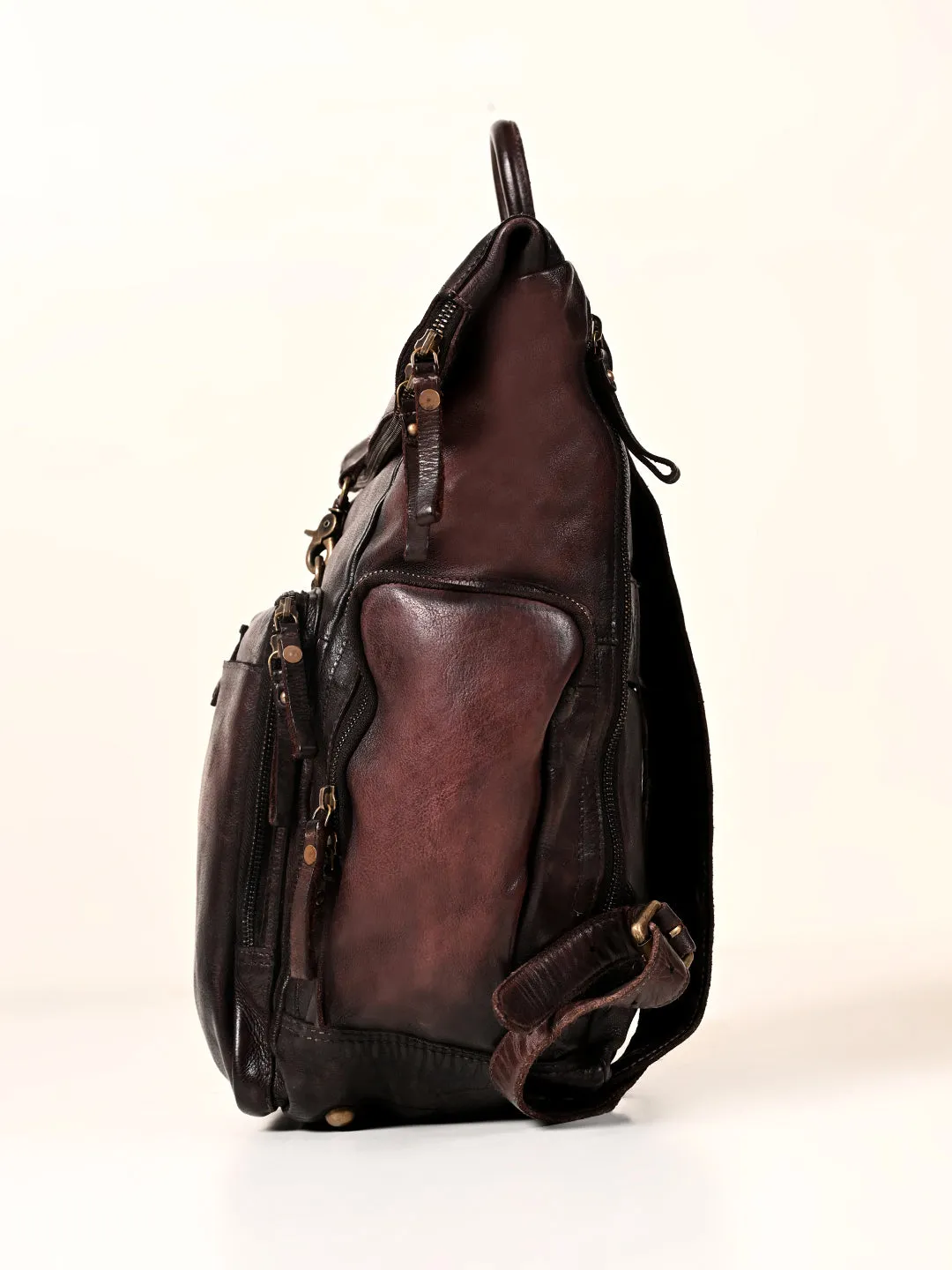 Art N Vintage Leo: Real Leather Brown With Wash Effect Backpack