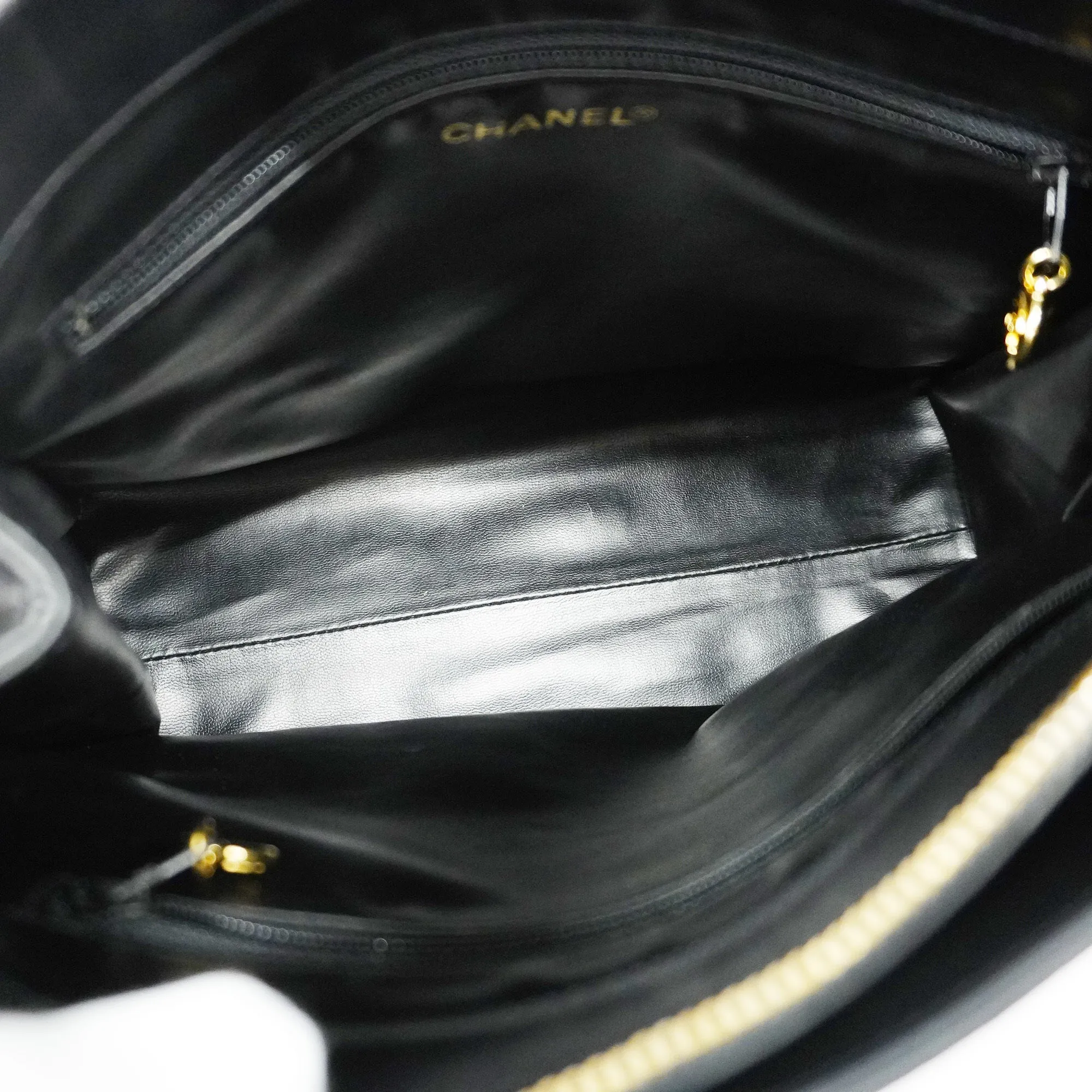 CHANEL  Chain Shoulder Women's Leather Shoulder Bag Black