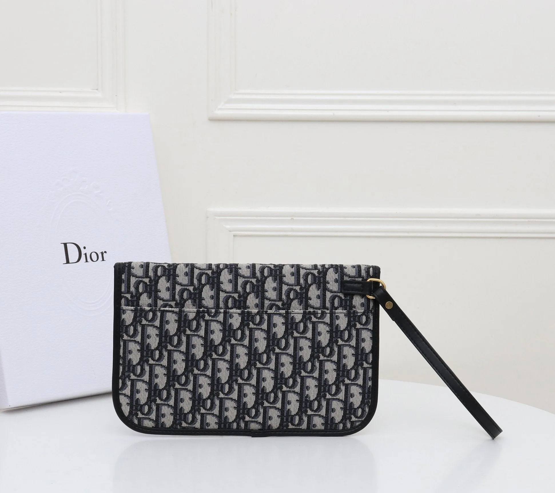 Designer Handbags DR 166