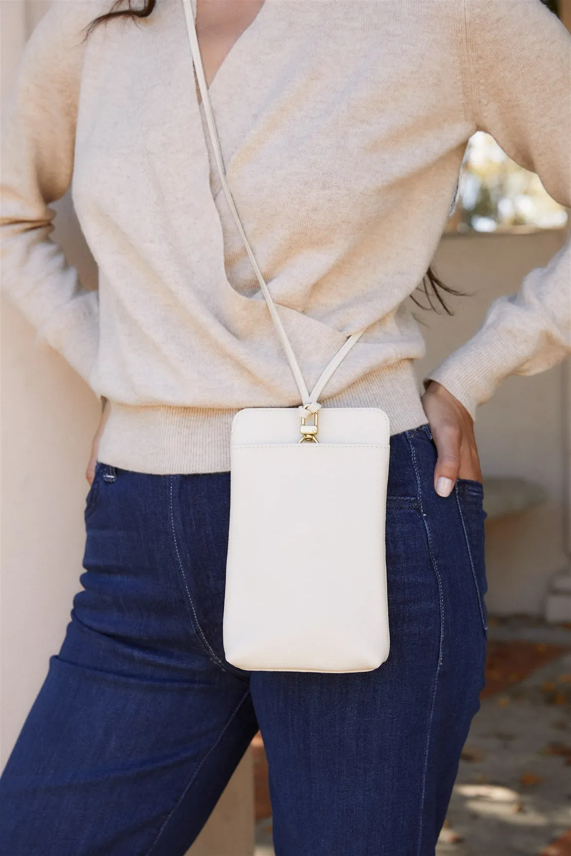 Paris Phone Bag in Navy